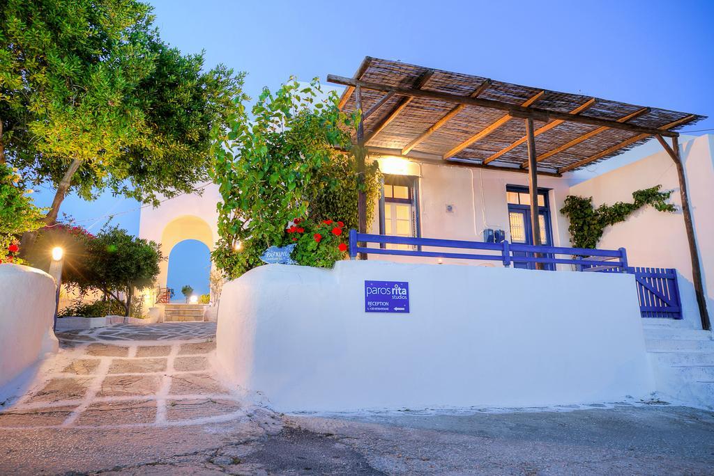 Paros Rita Studios Piso Livadi Quarto foto