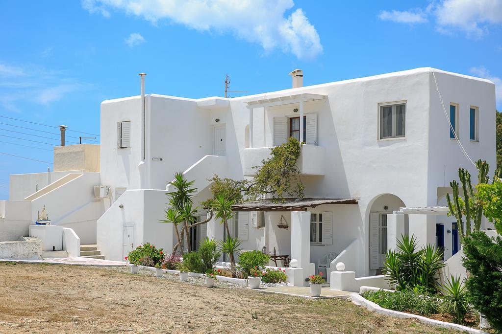 Paros Rita Studios Piso Livadi Quarto foto